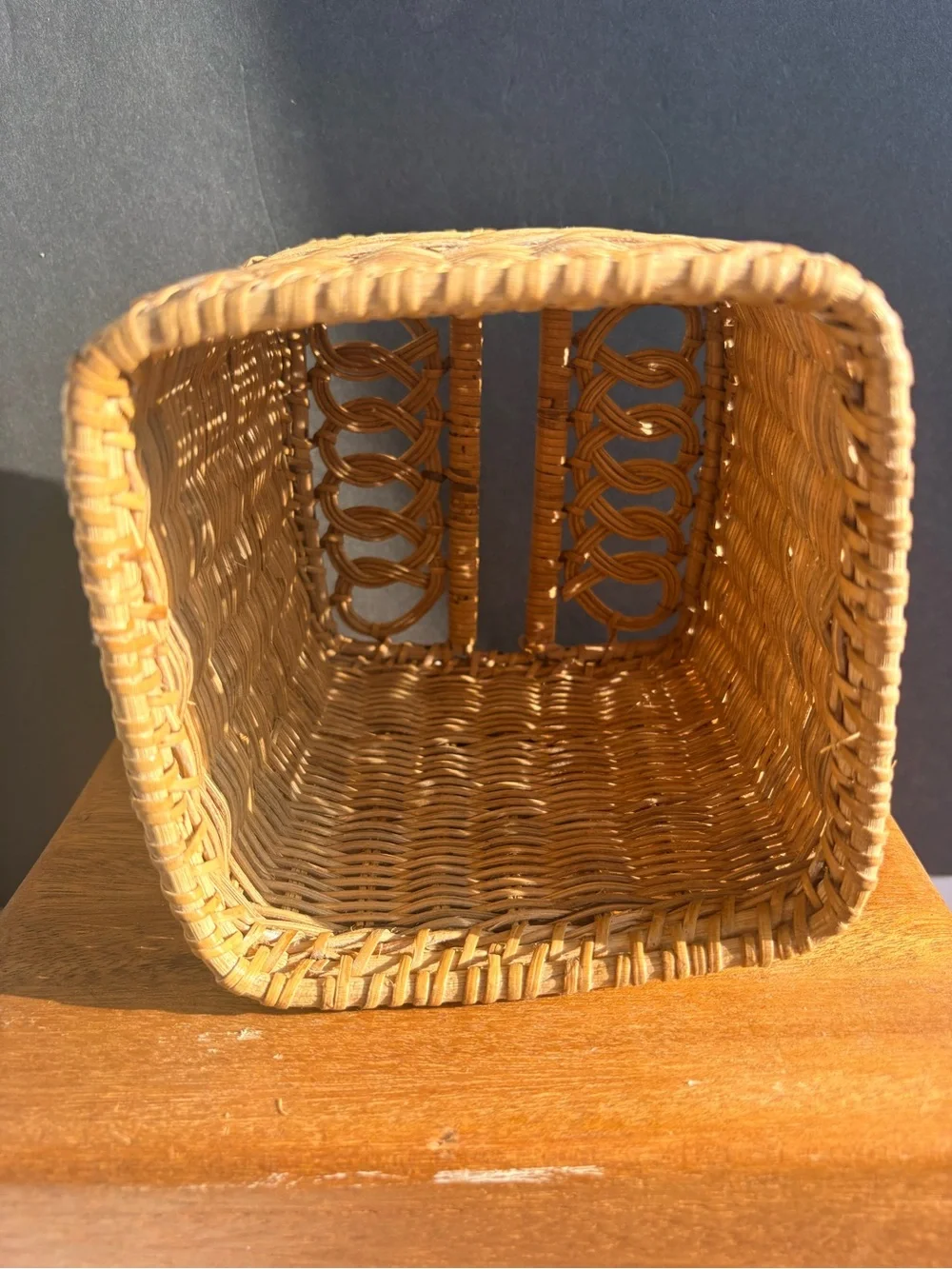 Woven Natural Rattan Kleenex Basket